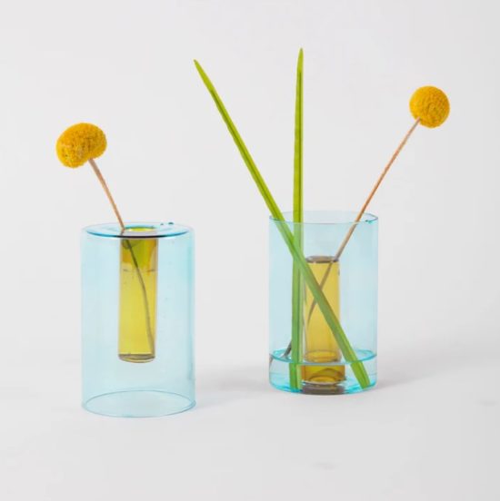 Block design vase réversible S bleu et jaune chez Dodé à Nantes