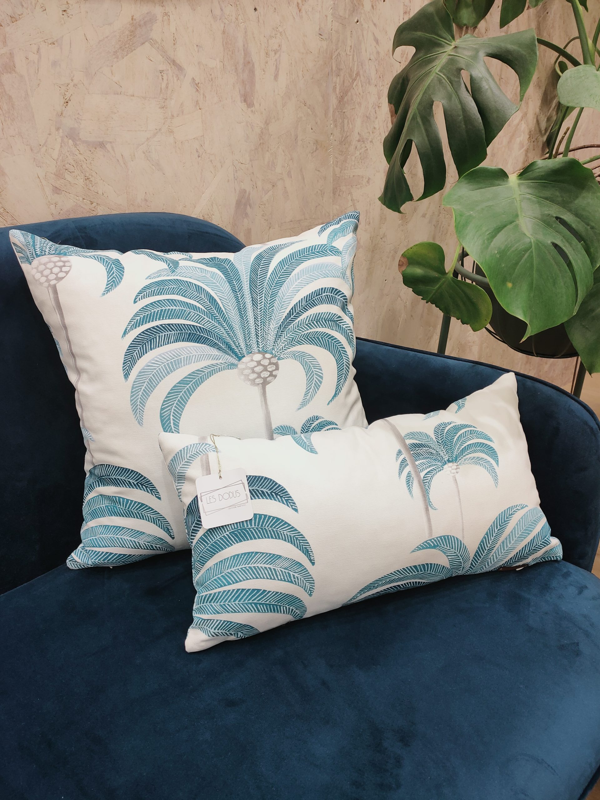 Coussin palmier bleu 45 x 45 cm - Les Dodus